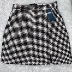 Hollister plaid skirt